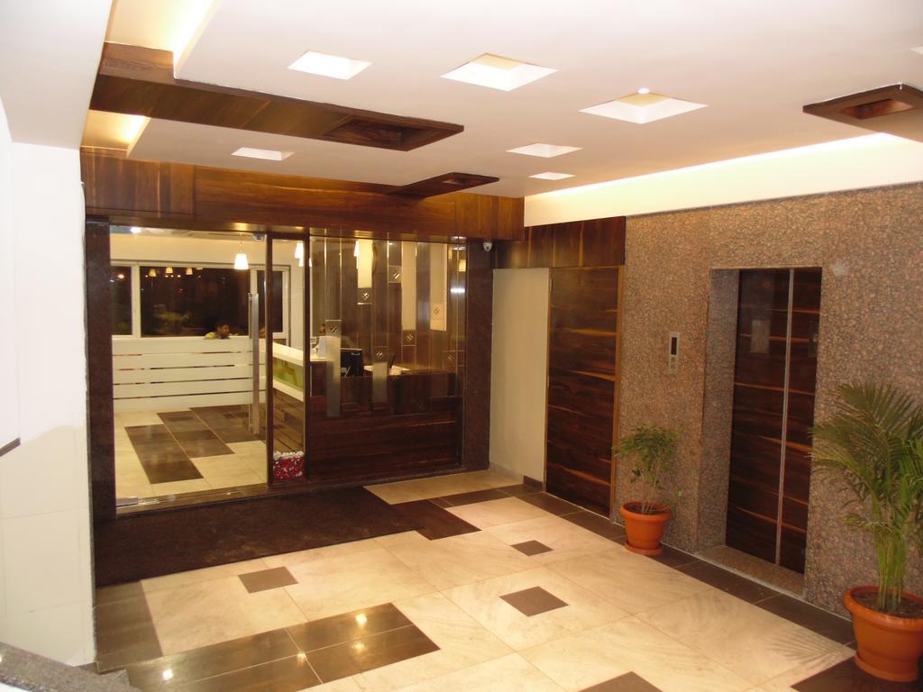 Hotel Kabir Ahmedabad Exterior photo
